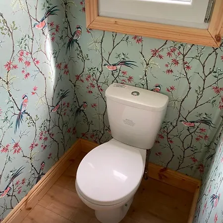 Meadow Hut *
