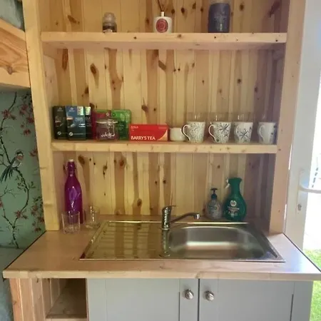 Meadow Hut Oughterard